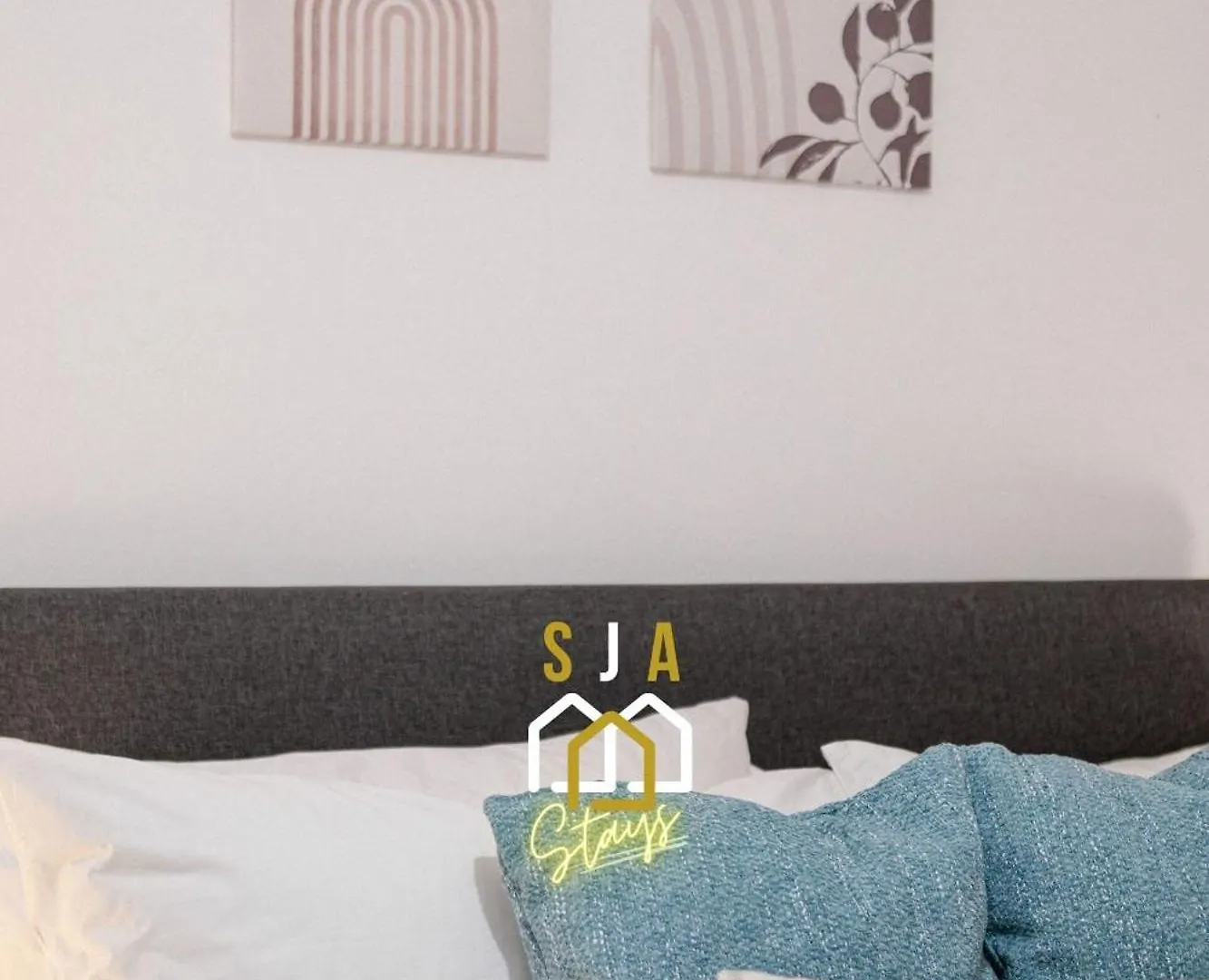 Spital Stay - Sja Stays - Modern 3 Bed Apartment Aberdeen 0*,